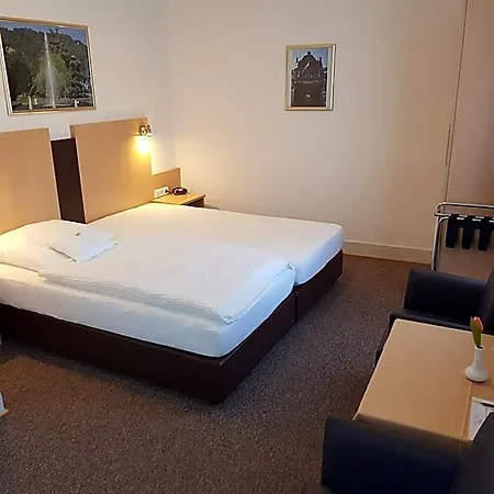 Zum Anker Hotell